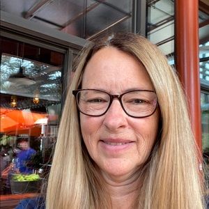 Meet your Posher, Diane